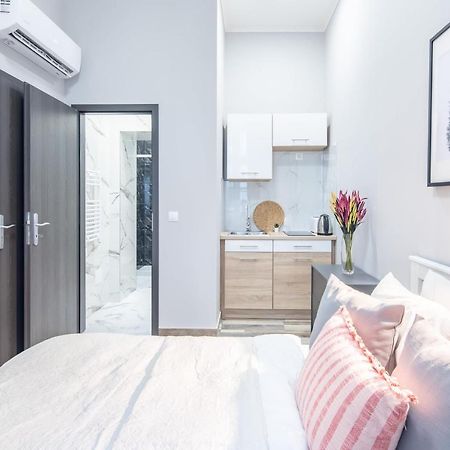 New - Central And Modern Studio Budapest Eksteriør bilde