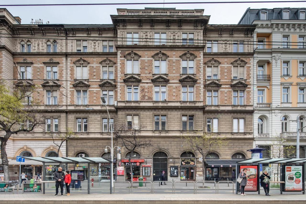 New - Central And Modern Studio Budapest Eksteriør bilde